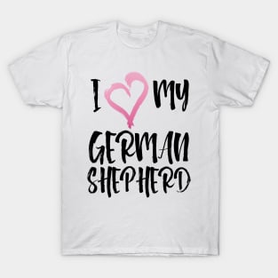 I heart my German Shephers! Especially for GSD owners! T-Shirt